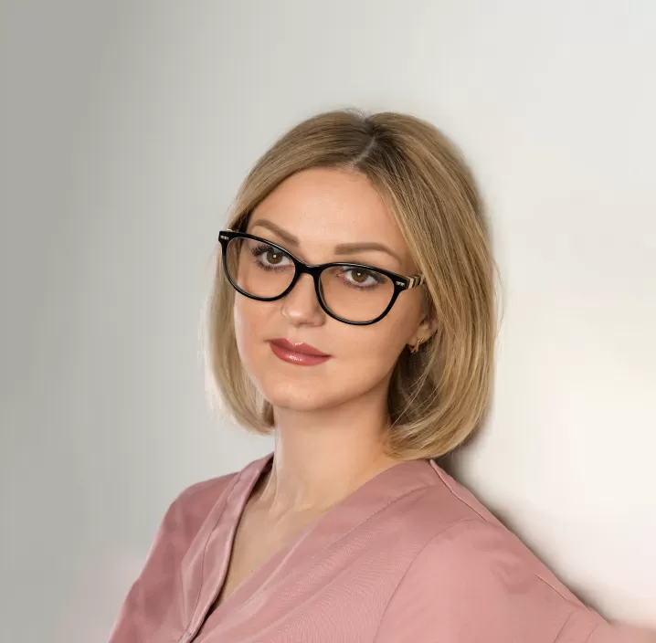 Елена Селиванова