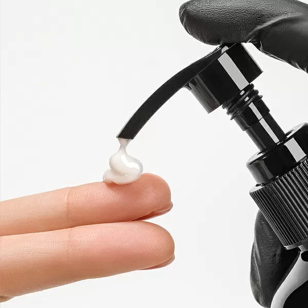 Крем-финиш для рук с мочевиной 10% (аромат: шафран, жасмин, амбра) 200 мл №9935